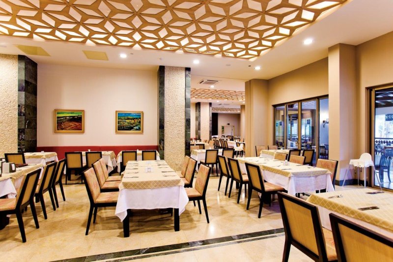 Side utazás Melas Holiday Village