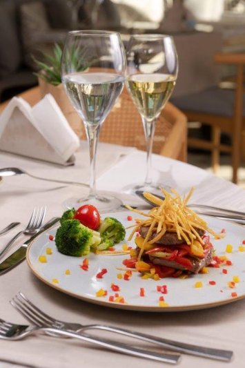 Side utazás Miramare Queen Hotel