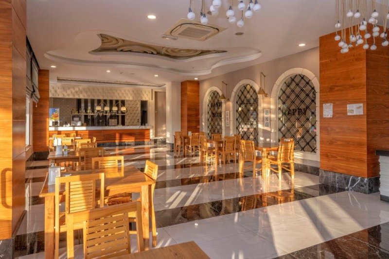 Side utazás Port River Hotel