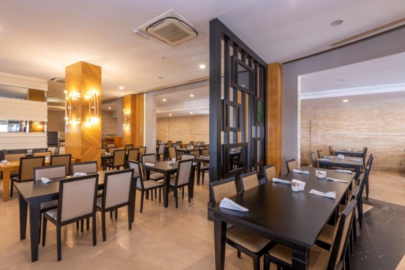 Side utazás Port River Hotel