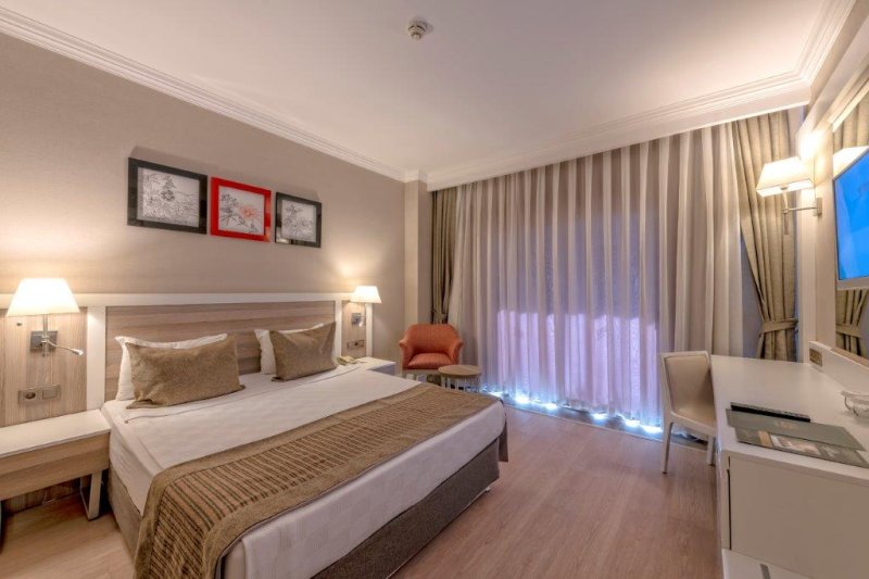 Side utazás Port River Hotel