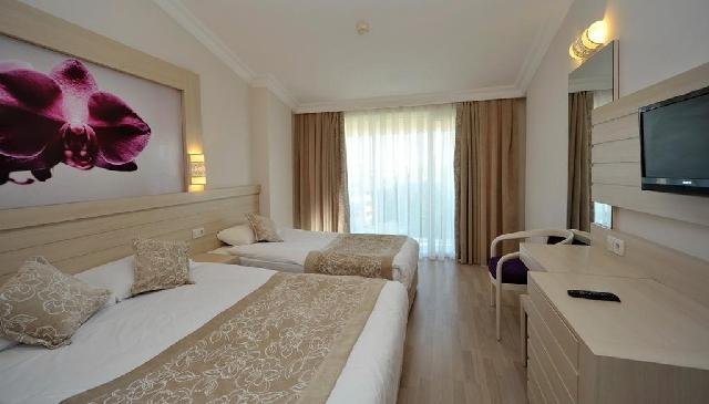 Side utazás Seaden Corolla Hotel 