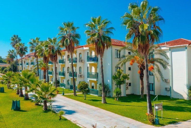 Side utazás Süral Garden