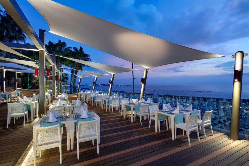 Side utazás The Sense Deluxe Hotel