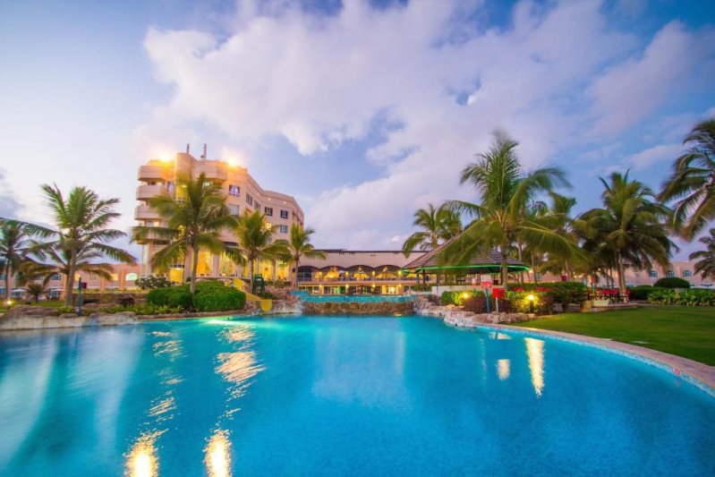 Szalála utazás Crowne Plaza Resort Salalah 