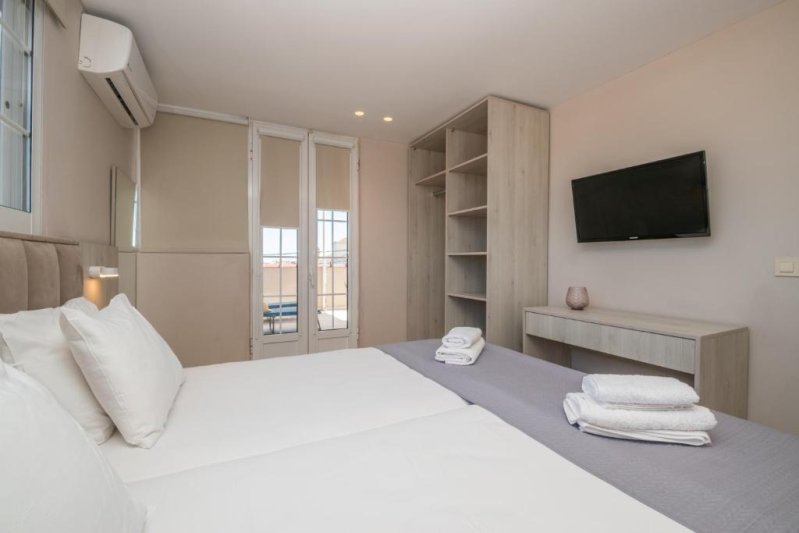 Zakynthos utazás Anadiomeni Stúdiók