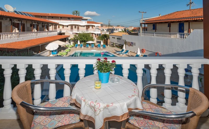 Zakynthos utazás Anadiomeni Stúdiók