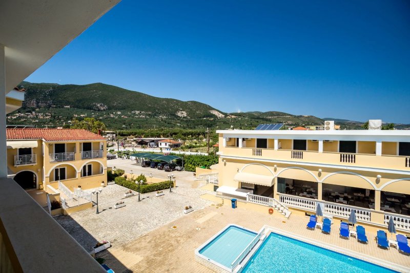 Zakynthos utazás Hotel Konstantin Beach 