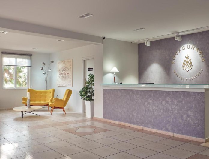 Zakynthos utazás Hotel Koukounaria and Suites 