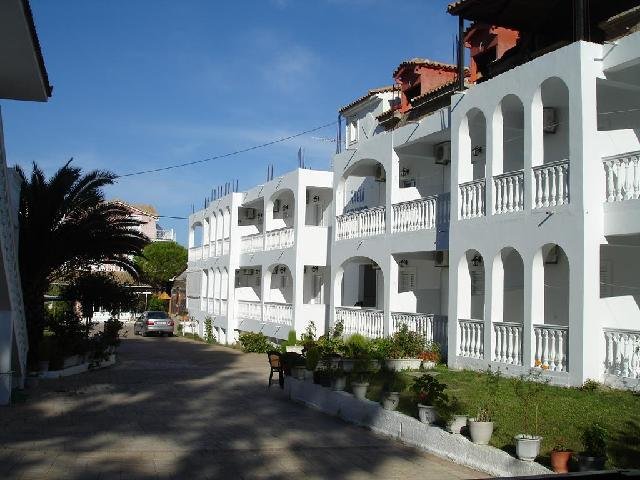 Zakynthos utazás Ragia Apartmanház