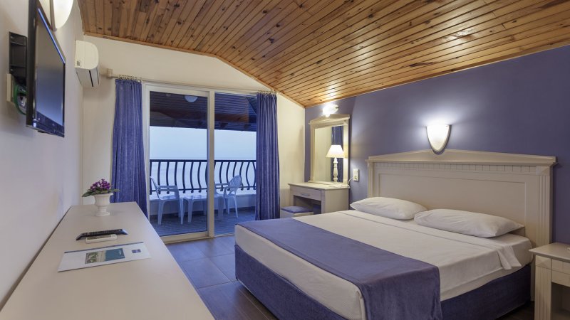 Club Turtas Beach Hotel Alanya