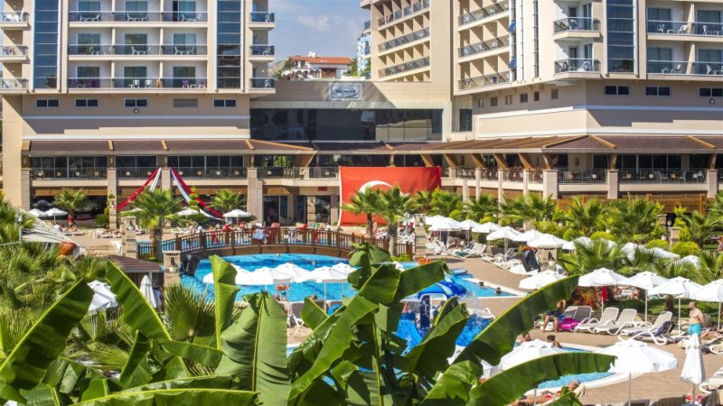 Alanya utazás Dizalya Palm Garden Hotel