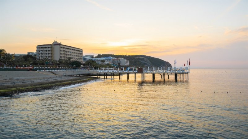 Alanya utazás Dizalya Palm Garden Hotel