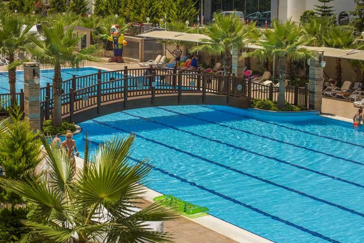Alanya utazás Dizalya Palm Garden Hotel