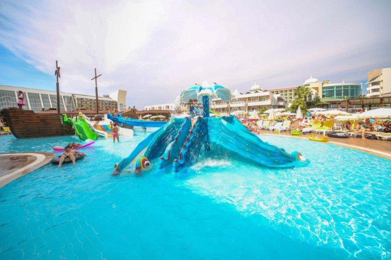 Alanya utazás Eftalia Splash Resort