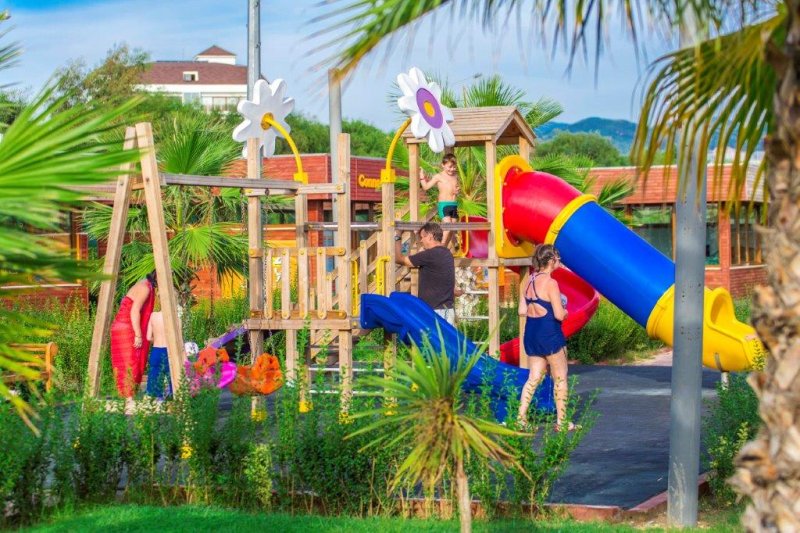 Alanya utazás Eftalia Splash Resort