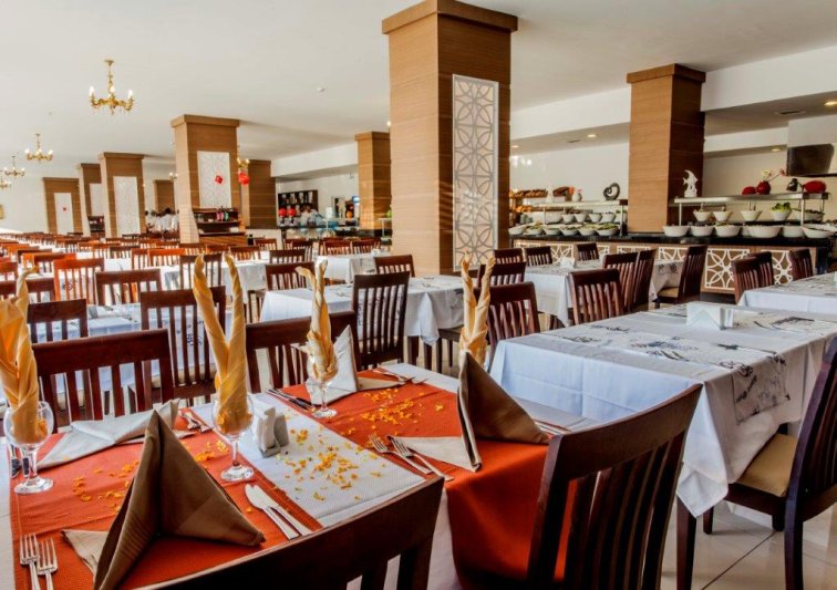 Alanya utazás Eftalia Splash Resort