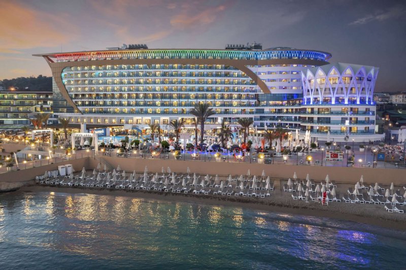 Granada Luxury Okurcalar Alanya