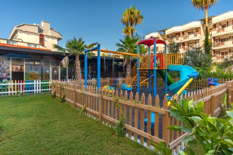 Alanya utazás Grand Kolibri Prestige Hotel