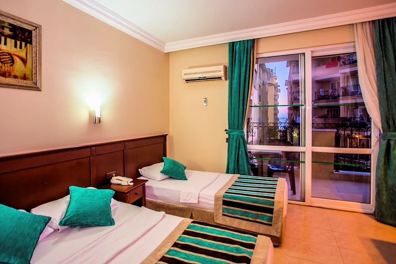 Kleopatra Royal Palm Alanya
