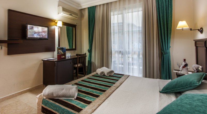 Alanya utazás Kleopatra Royal Palm