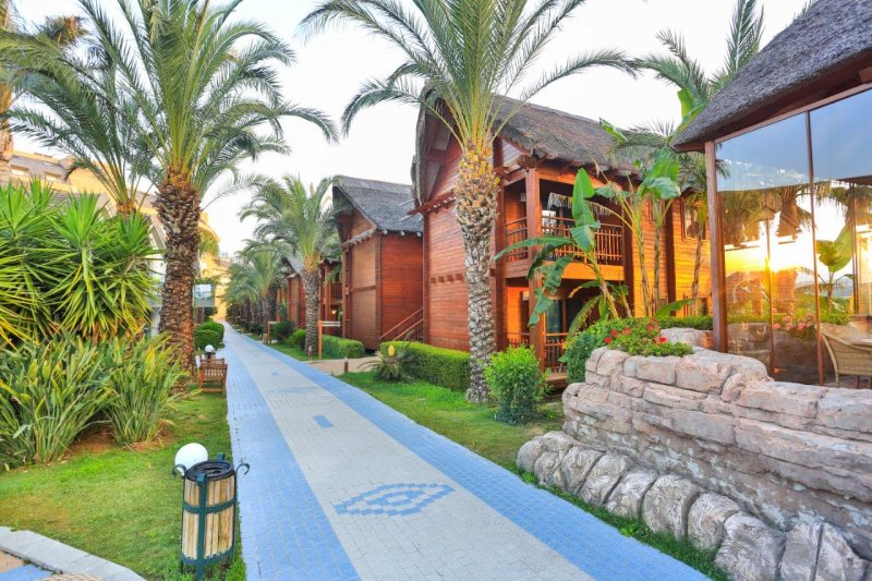 Long Beach Resort & Spa Hotel Alanya