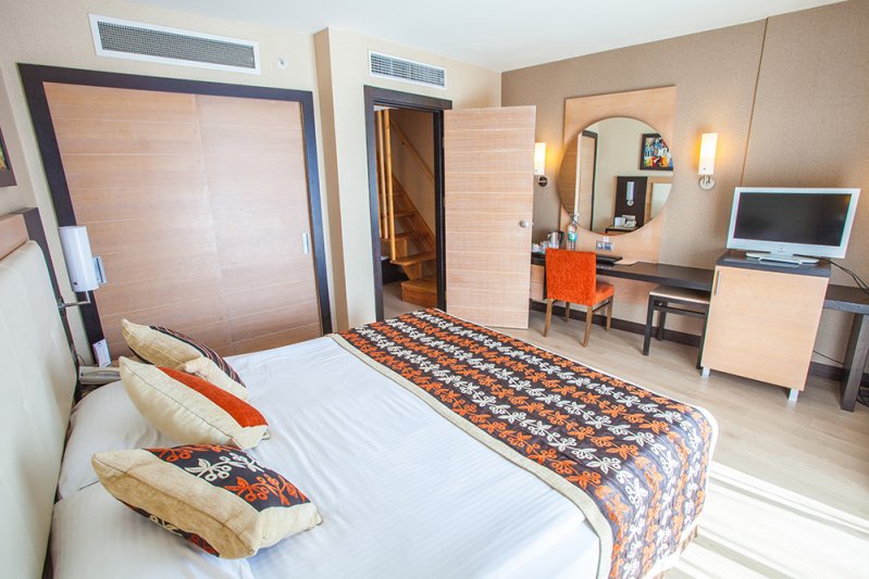 Alanya utazás Long Beach Resort & Spa Hotel