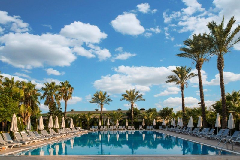 Antalya utazás Delphin Diva Hotel