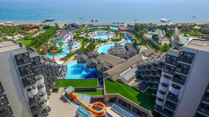 Limak Lara Deluxe Hotel Antalya