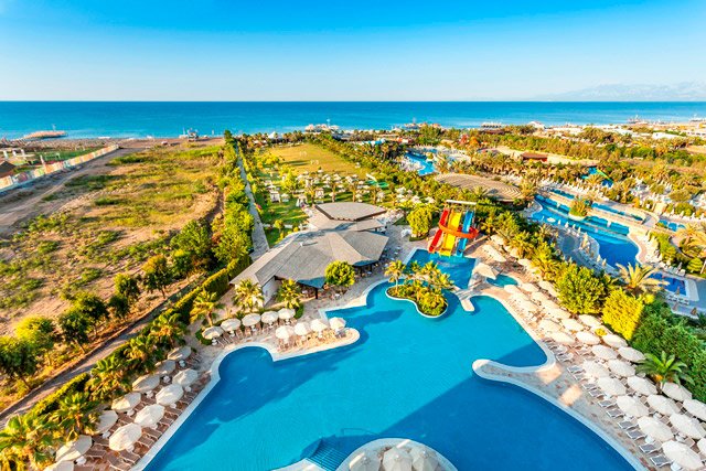 Antalya utazás Melas Lara Hotel