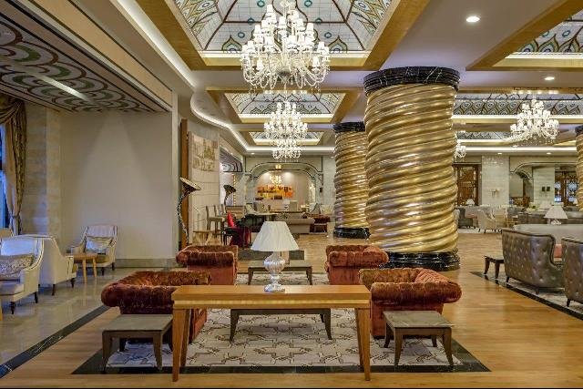 Antalya utazás Royal Holiday Palace Hotel