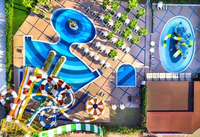 Antalya utazás Sherwood Exclusive Lara Hotel