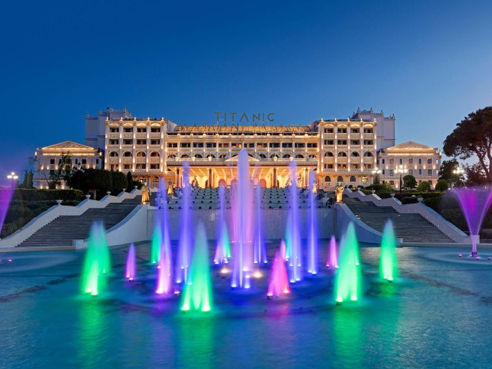 Antalya utazás Titanic Mardan Palace Hotel