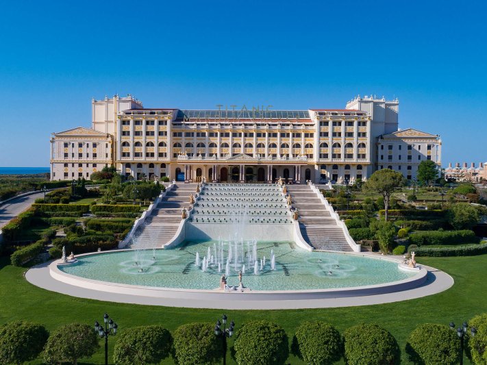 Antalya utazás Titanic Mardan Palace Hotel
