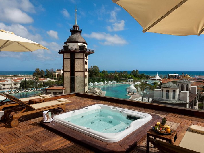 Antalya utazás Titanic Mardan Palace Hotel