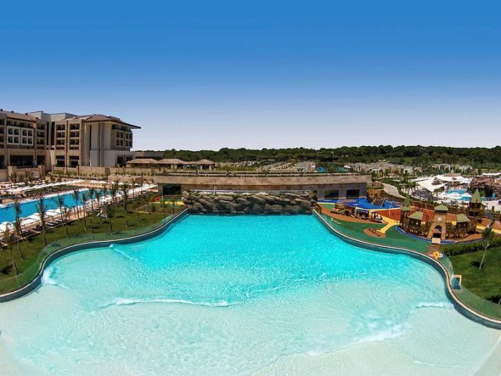 Belek utazás Regnum Carya Resort