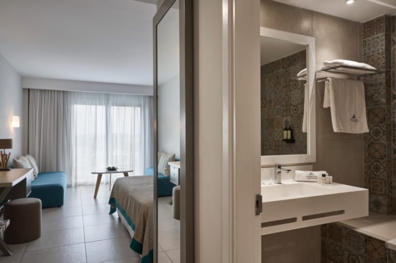 Atlantica Aeneas Resort Ciprusi