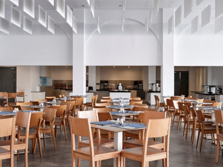 Ciprusi utazás Atlantica Panthea Resort