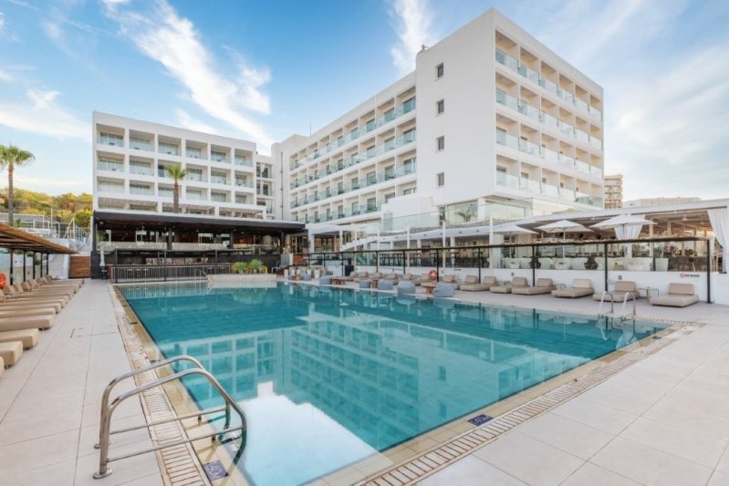 Napa Mermaid Hotel & Suites Ciprusi