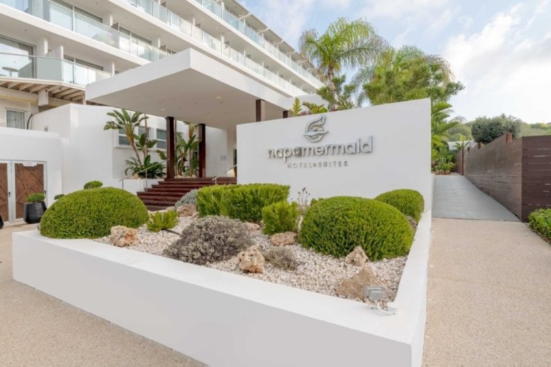 Ciprusi utazás Napa Mermaid Hotel & Suites