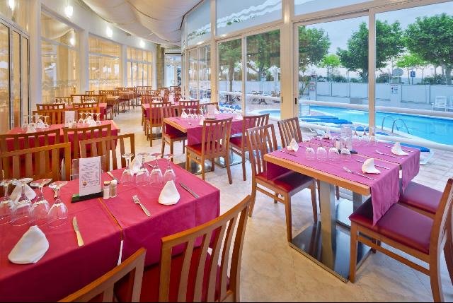 Costa Brava utazás Hotel GHT Maritim