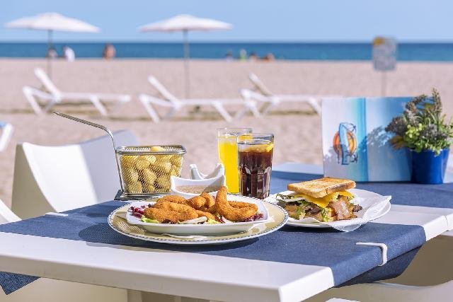 Costa Brava utazás Hotel Tahiti Playa