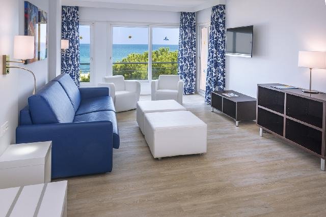 Costa Brava utazás Hotel Tahiti Playa