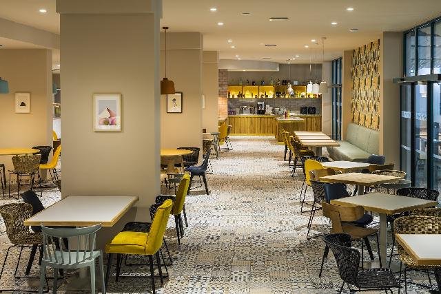 Napospart utazás Hotel Zefir 