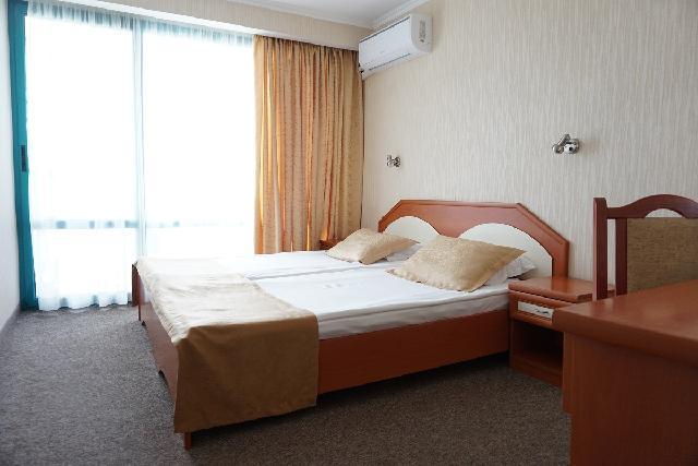 Hotel Zefir Napospart