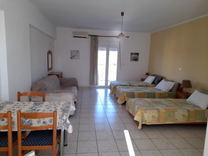 Kefalónia utazás Bessies Village 