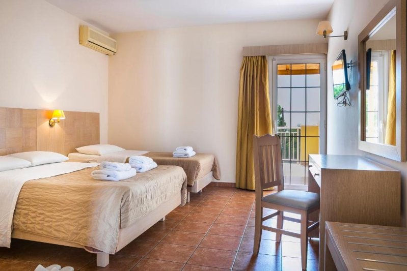 Kefalonia utazás Hotel Lassi