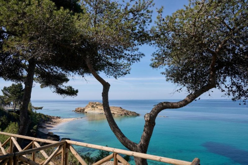 Kefalónia utazás White Rock Hotel 