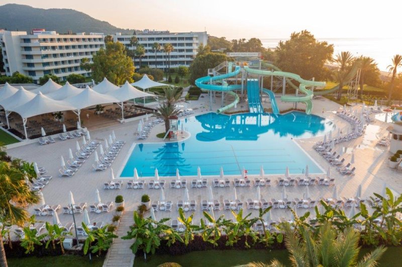 Kemer utazás Mirage Park Resort