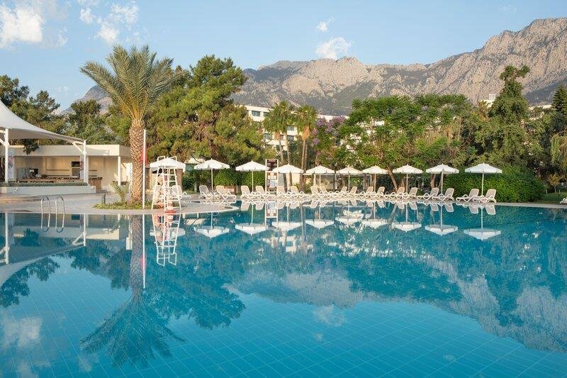 Kemer utazás Mirage Park Resort